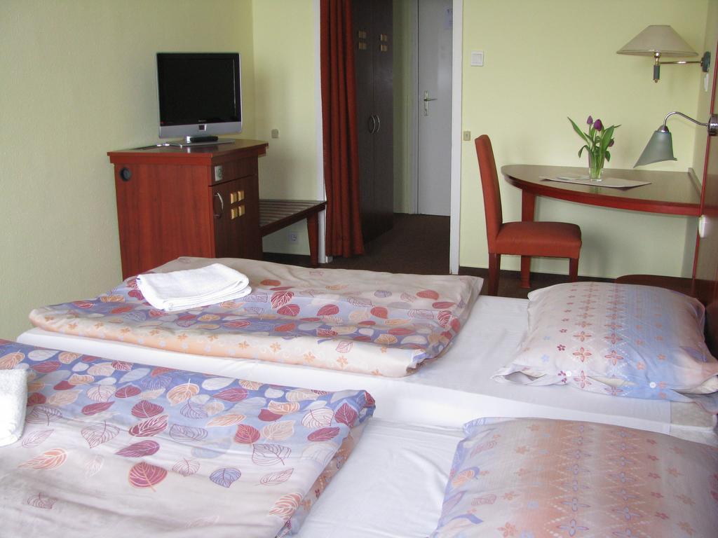 Silver Beach Resort Замарди Экстерьер фото